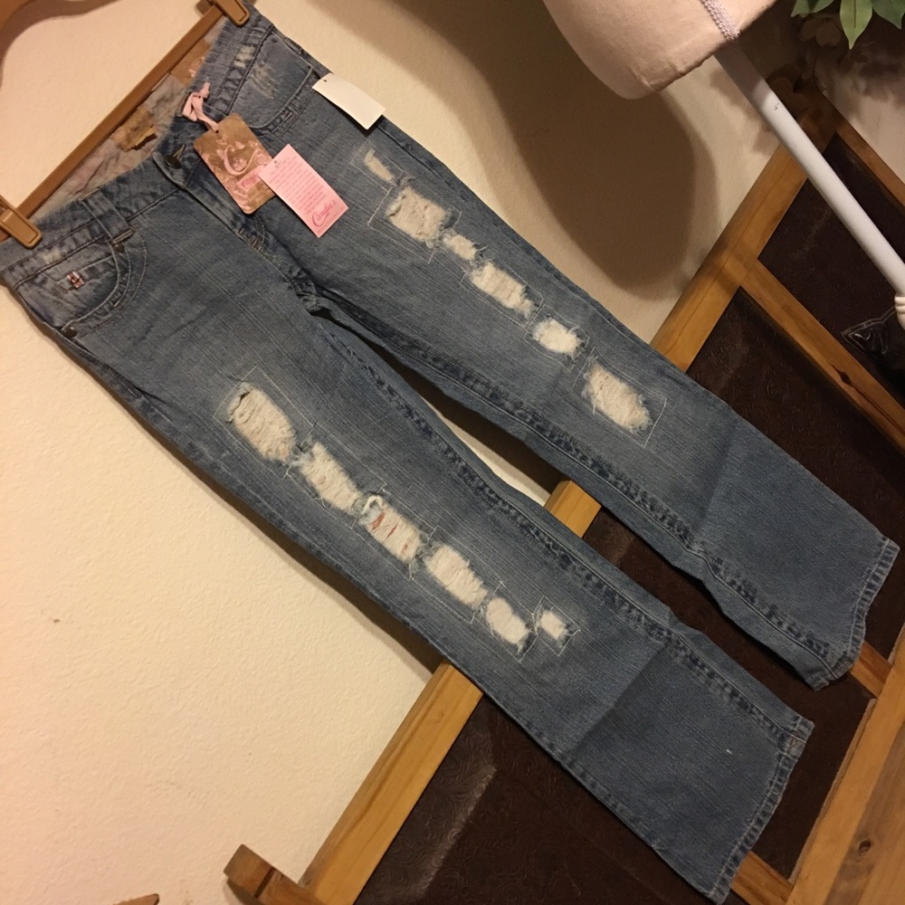 Candies distressed boot cut jeans NWT 7